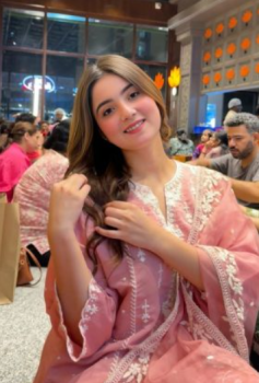 Luxury Escorts in Sharjah for VIP and Premium Experiences